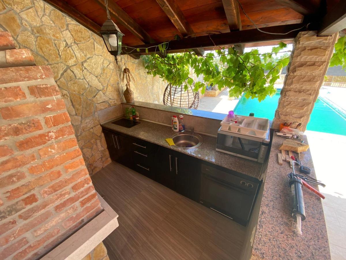 Holiday home Cerim *